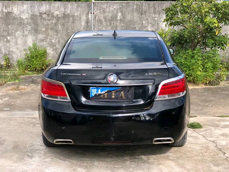 珠海17年别克君越5