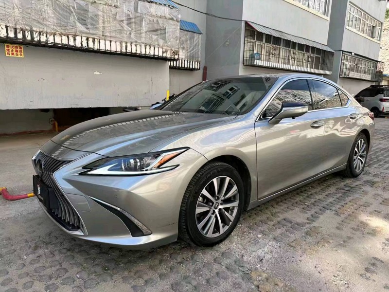 嘉兴20年雷克萨斯ES2