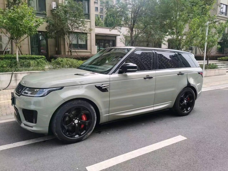 苏州19年路虎揽胜运动3