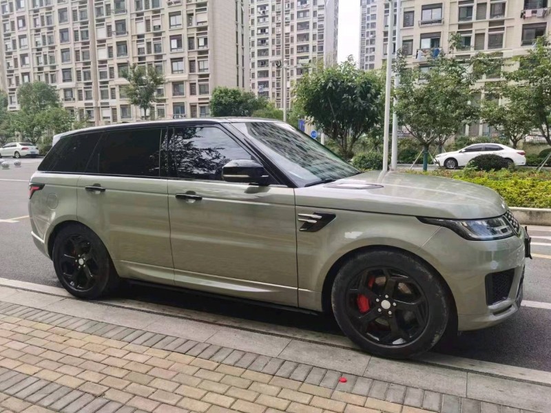 苏州19年路虎揽胜运动4