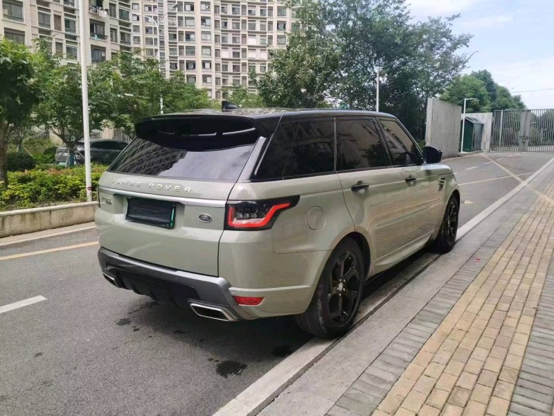 苏州19年路虎揽胜运动9