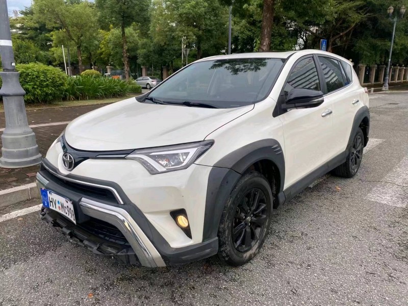 珠海19年丰田RAV4荣放2