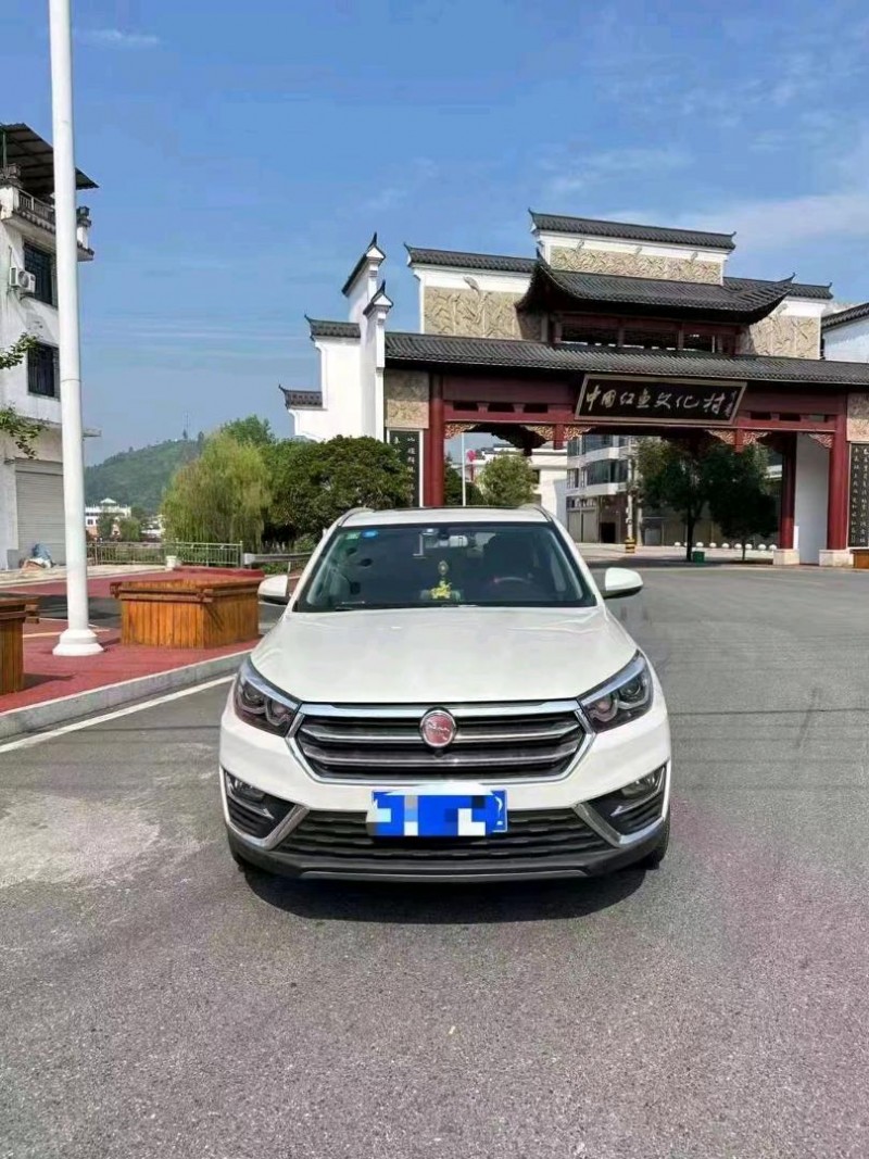 九江19年漢騰汽車X51