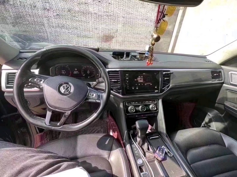 邯郸20年大众途昂7