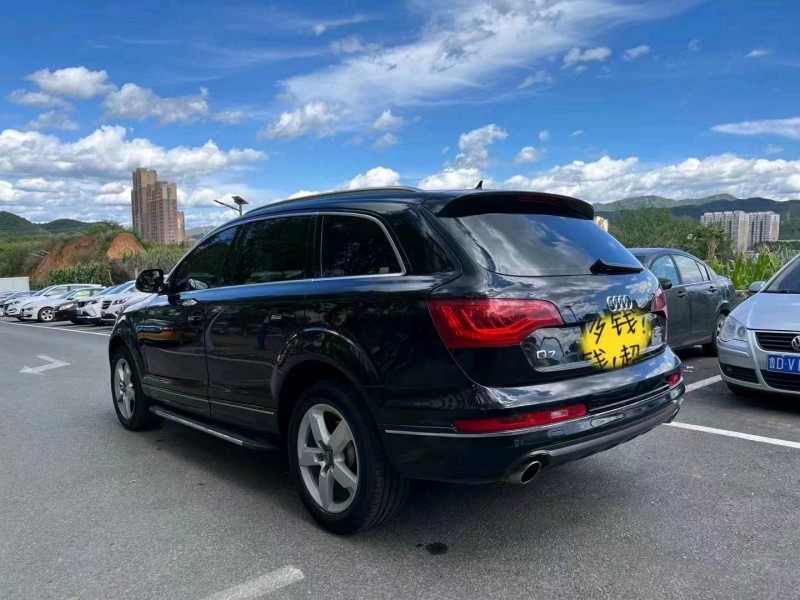 邯郸10年奥迪Q76