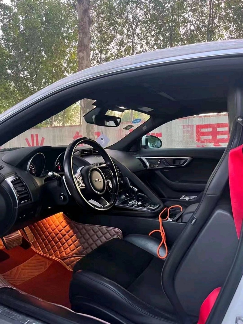 枣庄17年捷豹F-Type9