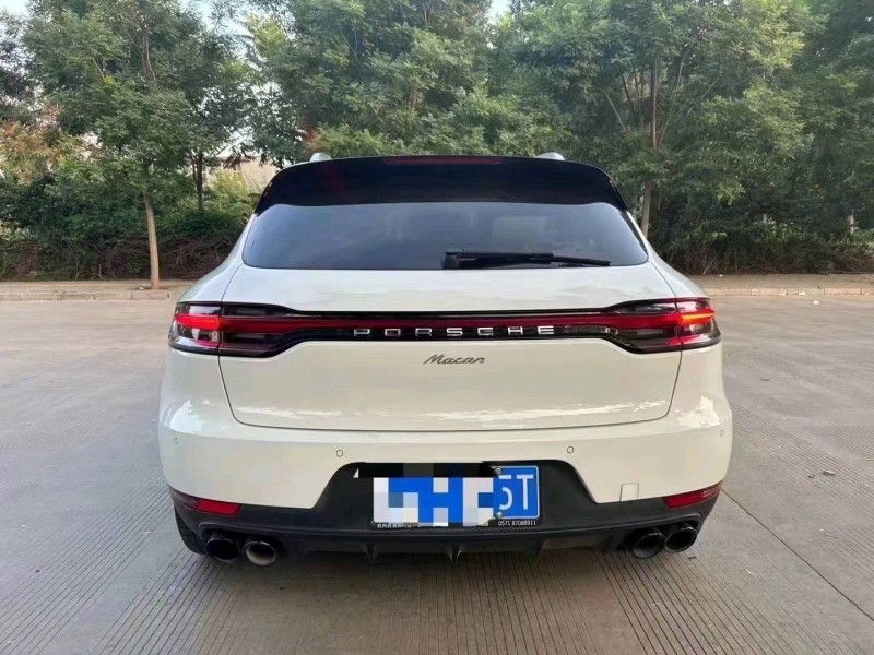 枣庄19年保时捷Macan7