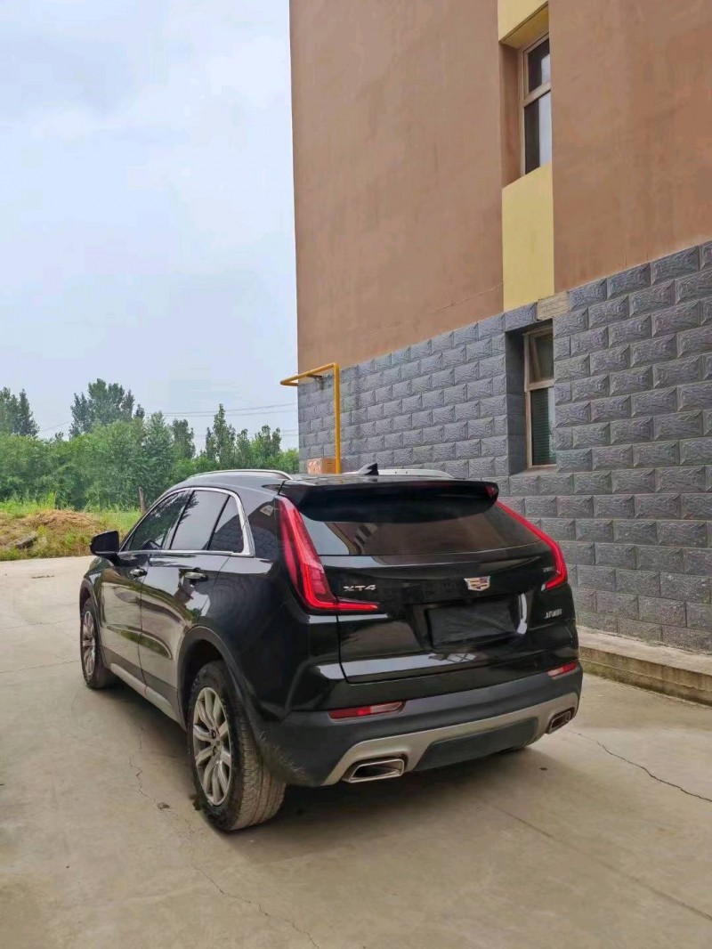 邯郸21年凯迪拉克XT47