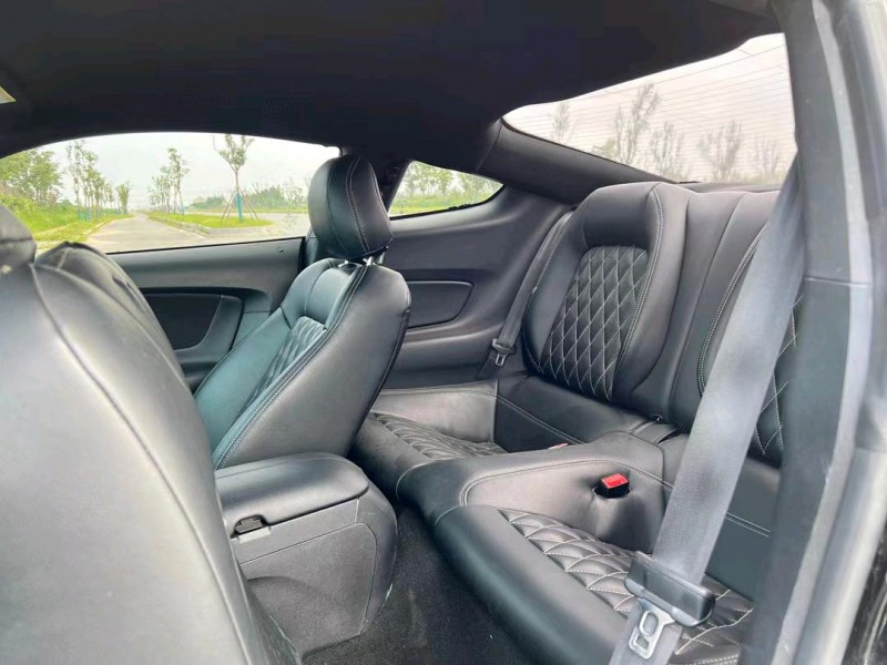 盐城19年福特野马5