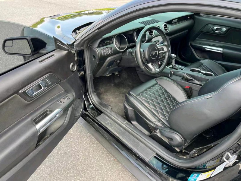 盐城19年福特野马7