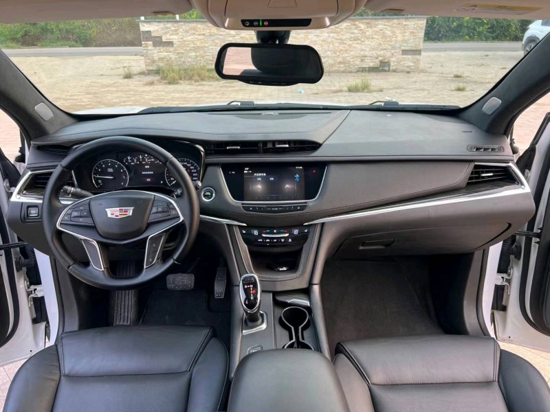 廊坊18年凯迪拉克XT56