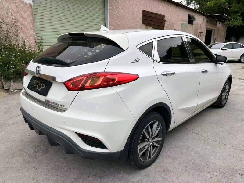 汕头17年长安汽车逸动5