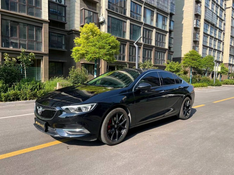 徐州19年别克君威2