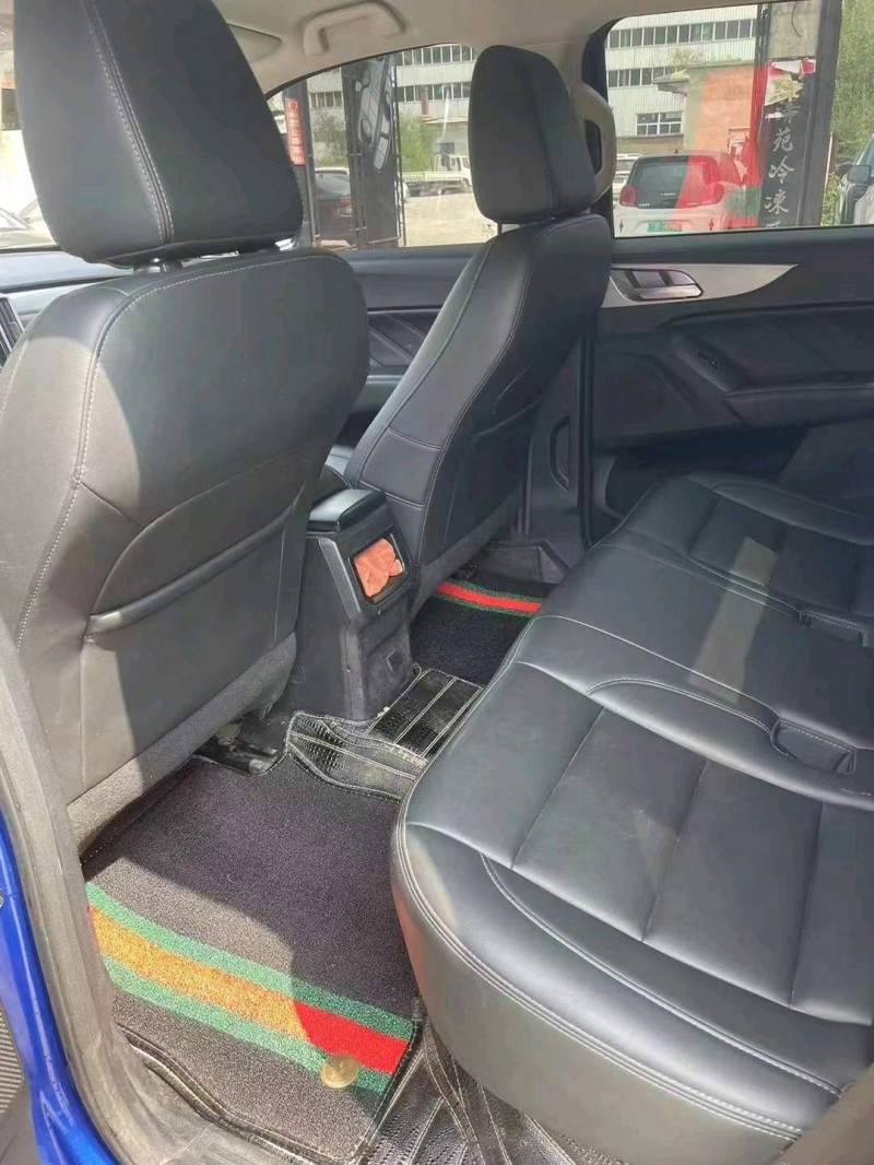 保定19年长城汽车炮 皮卡6