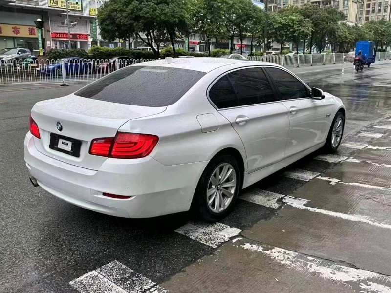 深圳16年宝马5系8