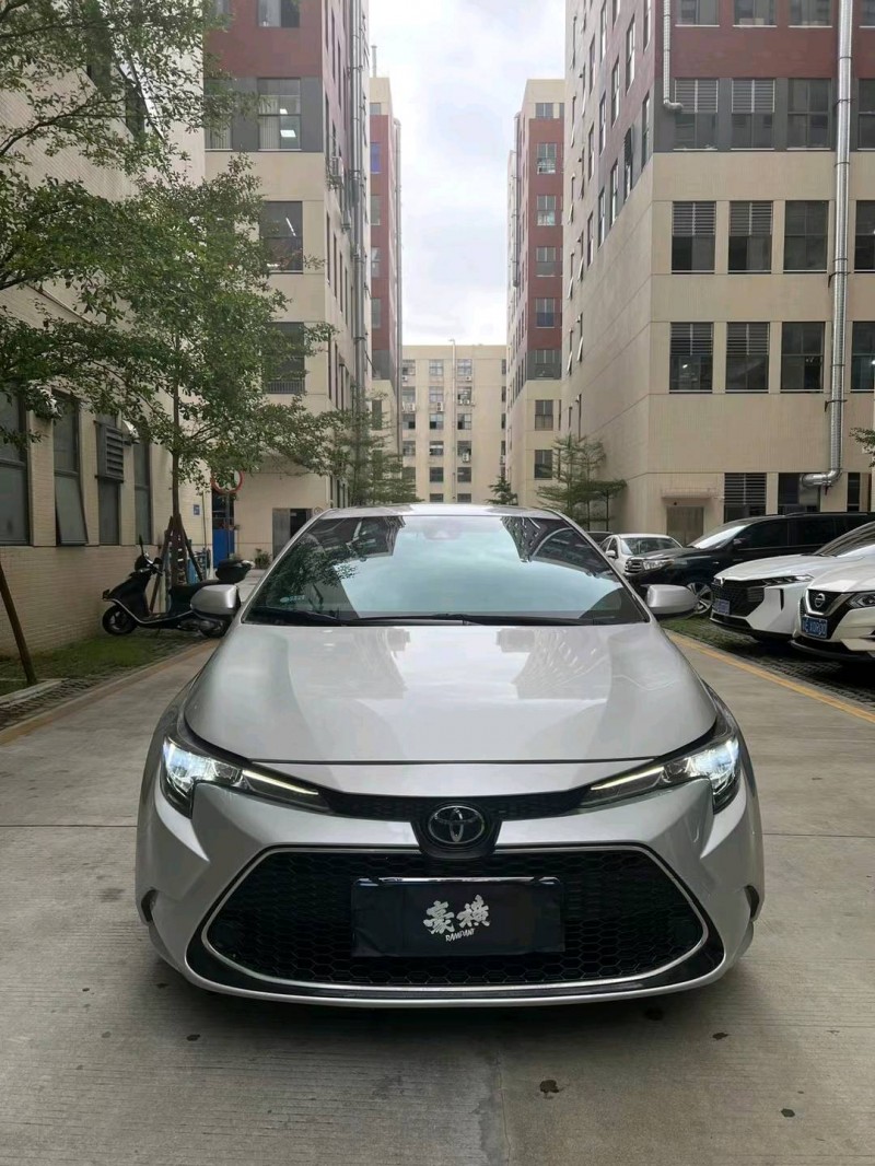 佛山21年丰田雷凌1