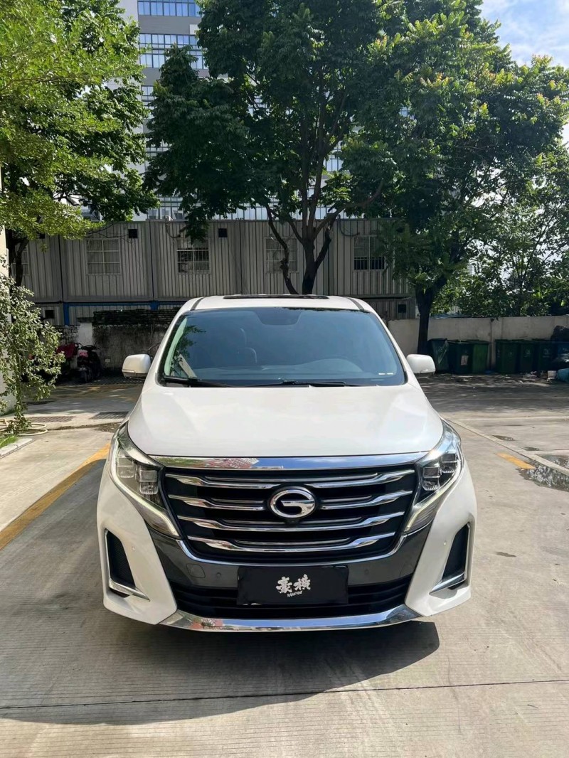 佛山20年传祺M81