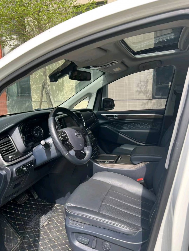 佛山20年传祺M86