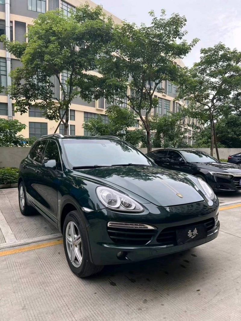佛山14年保时捷卡宴2