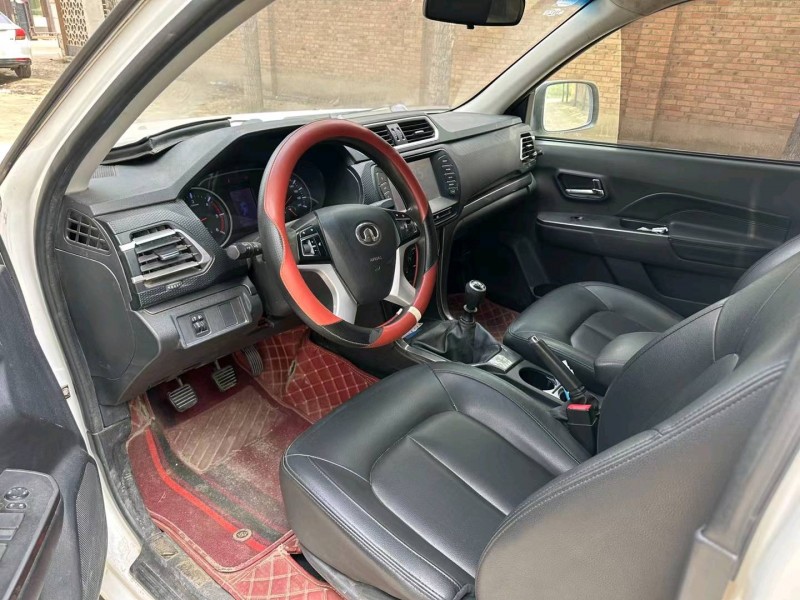 保定18年长城汽车风骏54