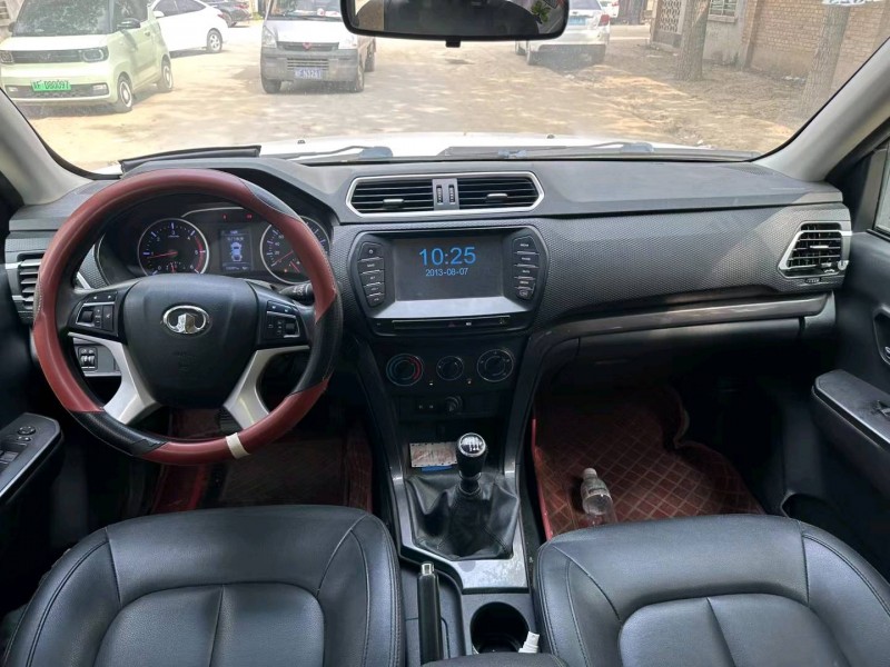 保定18年长城汽车风骏56