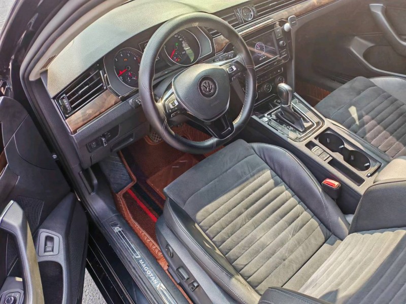 保定18年大众迈腾8