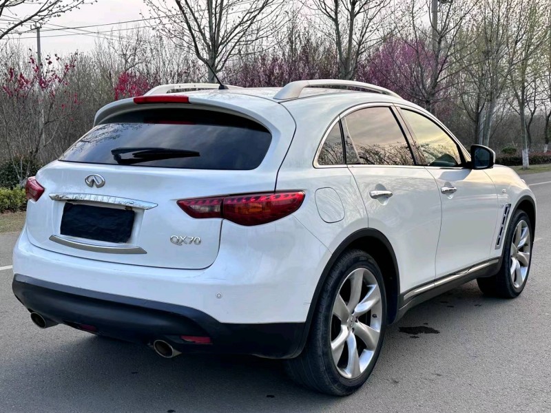 徐州15年英菲尼迪QX708