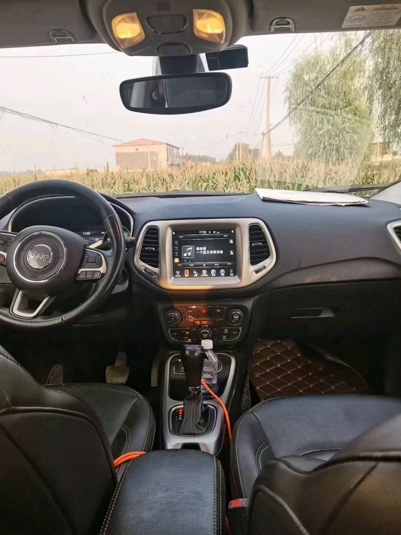 保定17年Jeep指南者4