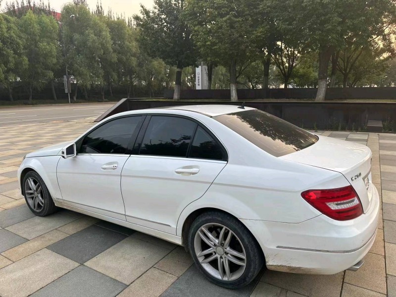 沈阳13年奔驰C7