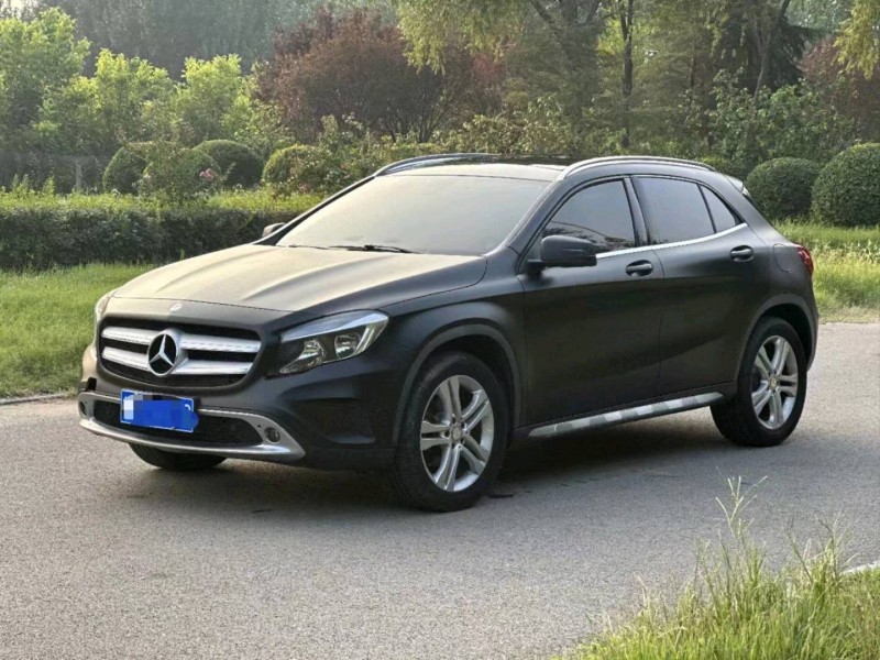 济南16年奔驰GLA2