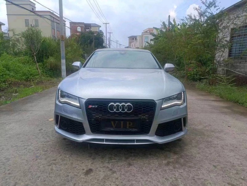 深圳11年奥迪A7L1