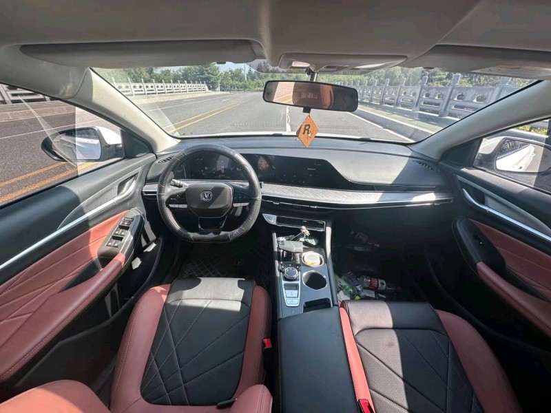 济南22年长安汽车逸动4