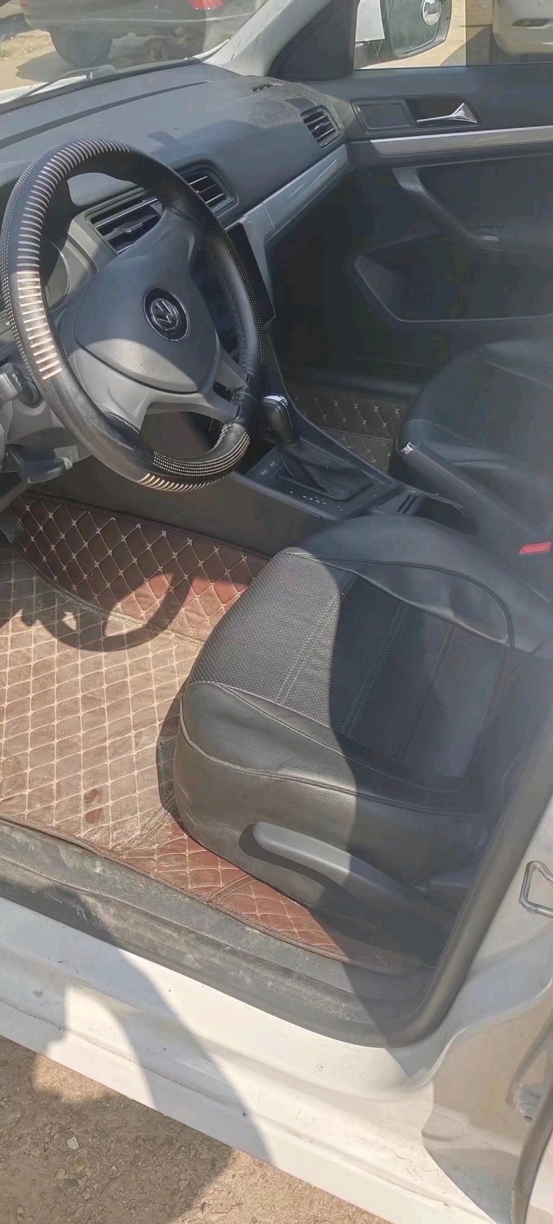 济南22年大众朗逸9