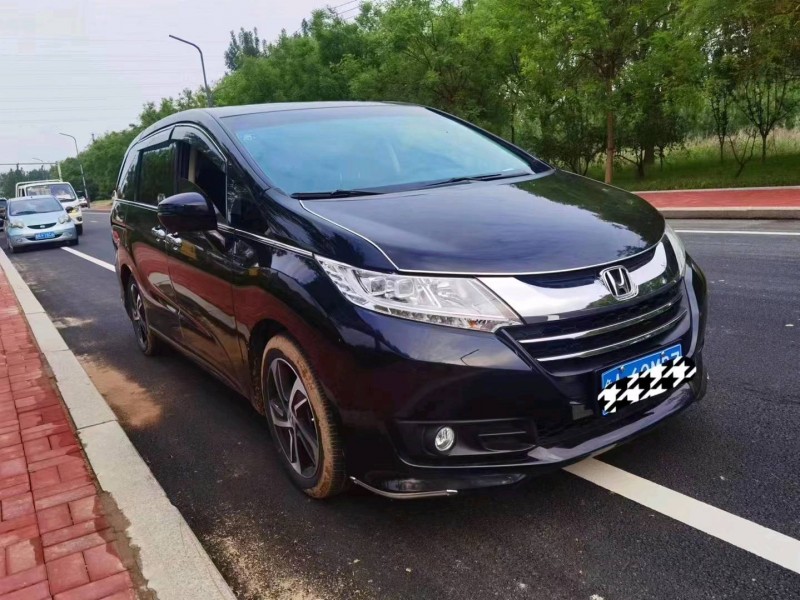 济南17年本田奥德赛2