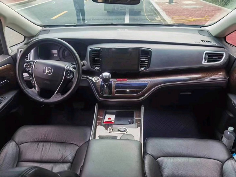 济南17年本田奥德赛6