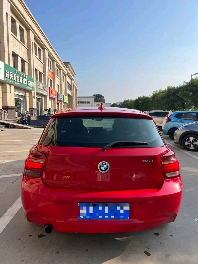 保定14年宝马1系9