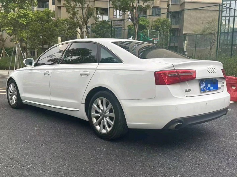 广州12年奥迪A6L8