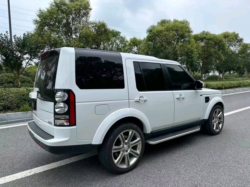 广州14年路虎发现9