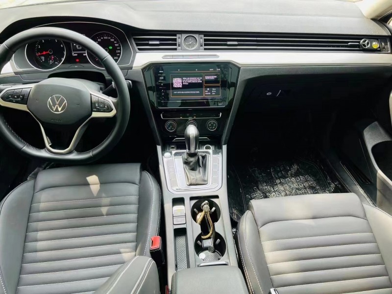 济宁22年大众迈腾6