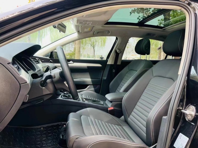 济宁22年大众迈腾7