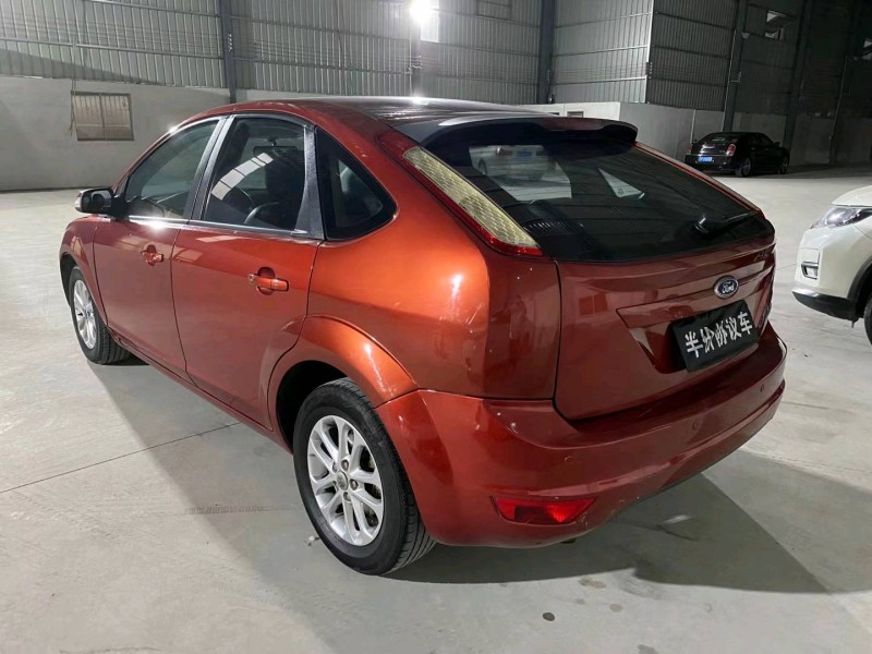 深圳14年福特福克斯5