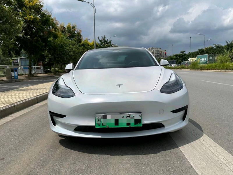 桂林21年特斯拉MODEL 31