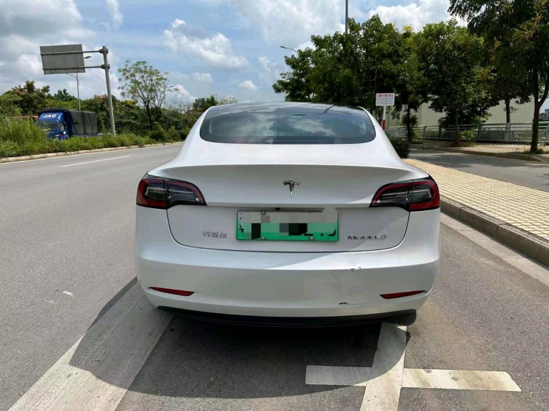 桂林21年特斯拉MODEL 34