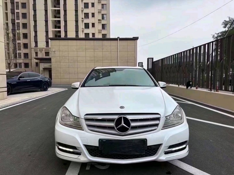 徐州12年奔驰C1