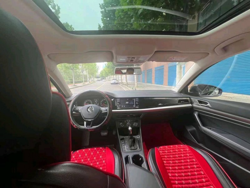 邯郸20年大众朗逸8