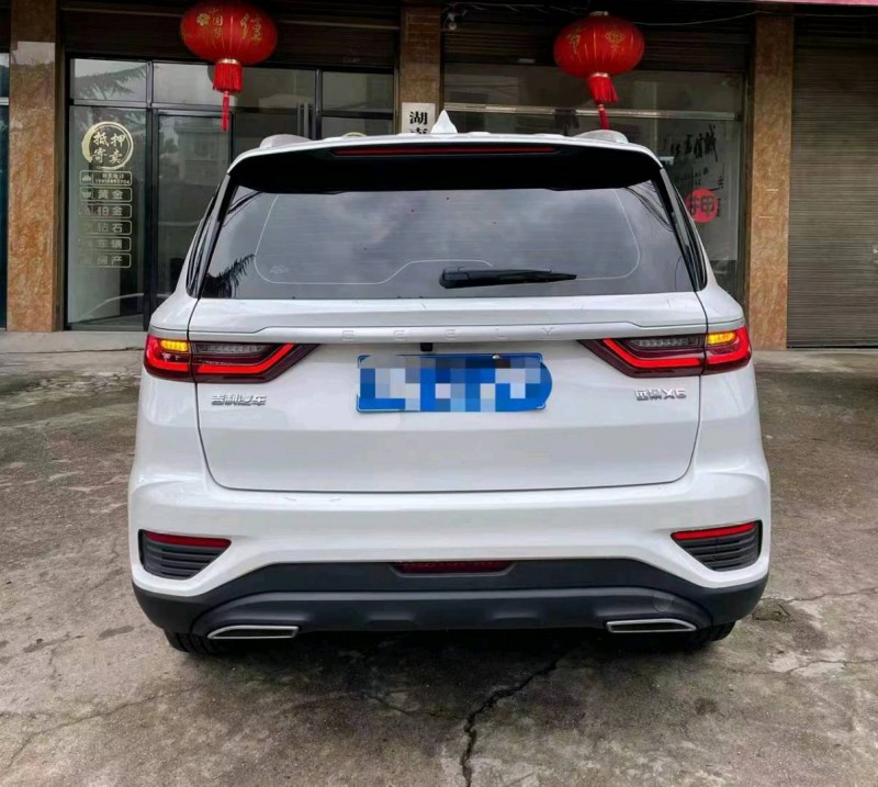 邯郸21年吉利远景X63