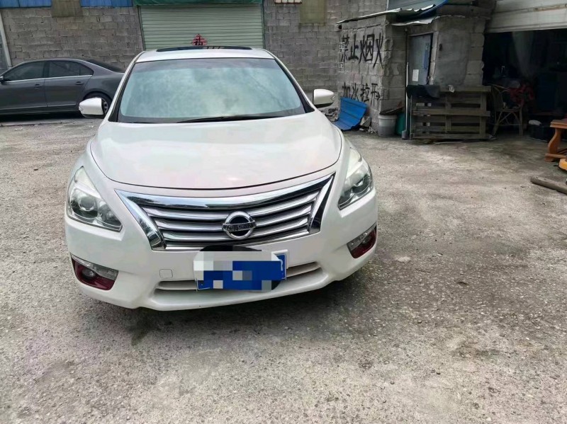 邯郸14年日产天籁1