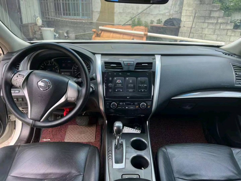 邯郸14年日产天籁9