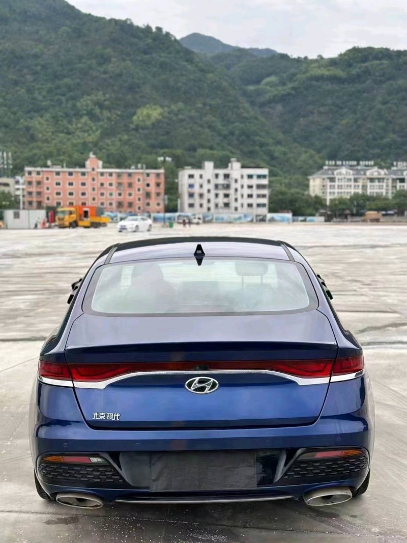 嘉兴20年现代菲斯塔8