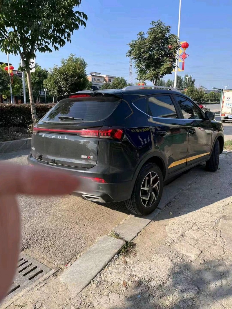 东营23年江淮思皓X64